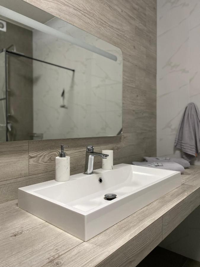 לבוב Serbska Apartment מראה חיצוני תמונה