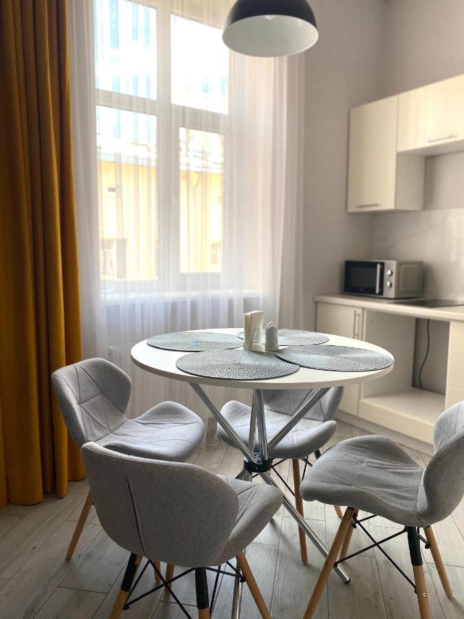 לבוב Serbska Apartment מראה חיצוני תמונה